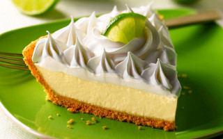 Lime pie green plate fork - a white table free wallpaper