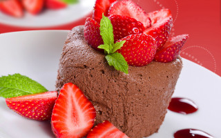 Chocolate cake strawberries plate spoon - a spoon and a spoon free wallpaper