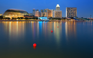 City lake skyline lights night - adrian zingg free wallpaper