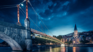 Bridge river clock tower night - a clock tower in the background free wallpaper
