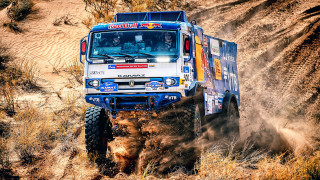 Truck dirt road hill desert - a truck driving free wallpaper