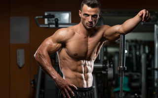 Muscular man gym mirror bar - a muscular body free wallpaper