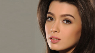 Ayshia taskin portrait promo photorealistic - ayshia taşkın free wallpaper