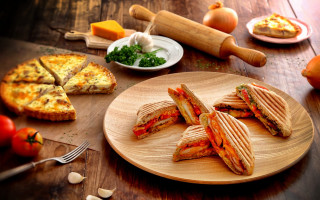 Neoclassicism food photography sandwich pizza - a plate free wallpaper