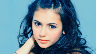 Woman long hair bracelet pose - her wrist free wallpaper