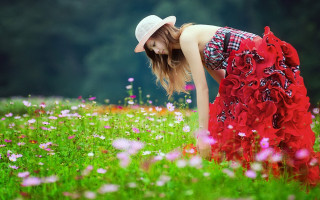 Woman red dress hat flower 2 - her hip free wallpaper for desktop