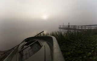 Foggy lake boat bridge ruins - the foggy day free wallpaper