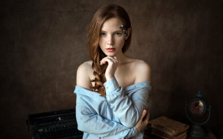 Woman braid desk typewriter clock - a braid free wallpaper