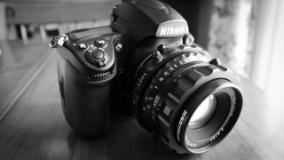 Camera table lens flash photorealism - the len free wallpaper