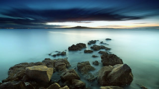 Rocky beach dusk matte painting 2 - a rocky beach free wallpaper