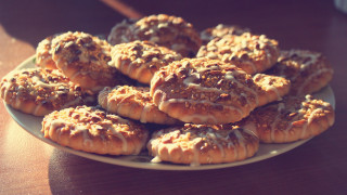 Cookies icing nuts coffee autumn - nuts free wallpaper