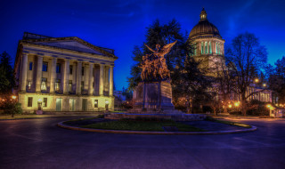 Neoclassical statue building night dome - a building free wallpaper