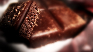 Chocolate bite closeup shallowdepth 3d - a bite free wallpaper