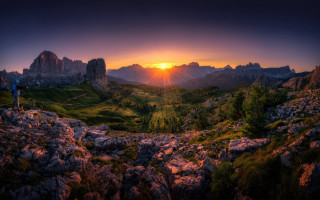 Mountain top sunset forest horizon - a mountain top free wallpaper