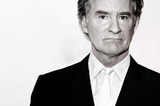 Man suit tie serious look 40 - his face and shoulders free wallpaper