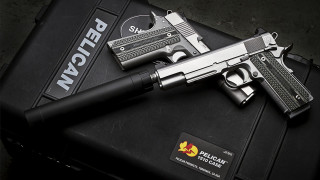 Gun lighter blackbox pelican DongKingman - a sticker free wallpaper