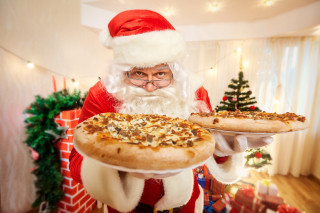 Santa pizza christmas tree food - a tray free wallpaper