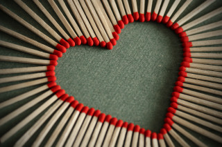 Heart matchstick love 3d render - a red border free wallpaper
