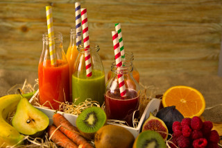 Fruit vegetables juice glasses striped - free holidays wallpaper for desktop