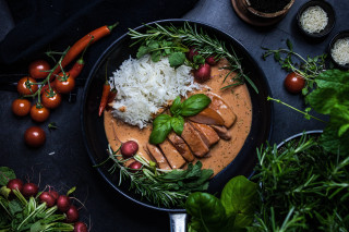 Plate meat rice vegetables tomatoes - it next free wallpaper