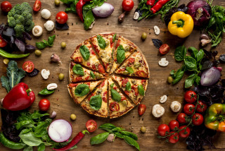 Pizza toppings vegetables herbs food - onion free wallpaper