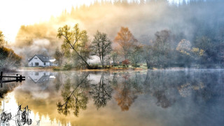 Lake house trees fog autumn - a house and trees free wallpaper for desktop