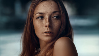 Anka freckled woman serious look - freckle free wallpaper