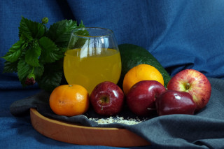 Fruit bowl orange juice blue - a blue cloth free wallpaper