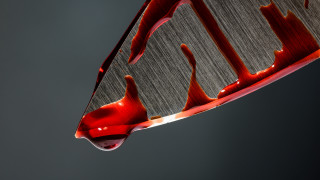 Red object held metal long - a metal object free wallpaper