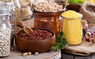 Wooden bowl beans food containers - other item free wallpaper