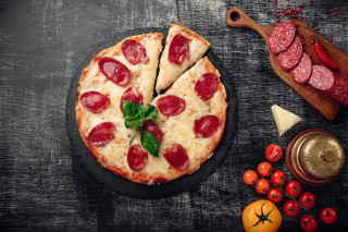 Pepperoni pizza slice cheese plate - a slice free wallpaper
