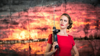 Woman blowdryer sunset clouds autumn - airbrush free wallpaper