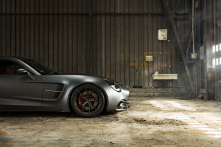 Silver sports car garage light 2 - a garage free wallpaper