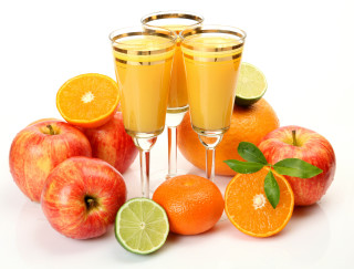 Oranges apples juice glass green - a green leaf free wallpaper