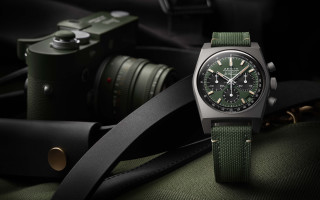 Watch green strap camera green - a black strap free wallpaper