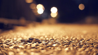 Wedding rings blurry bokeh moon - ring free wallpaper