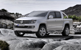 Silver volkswagen amarno pickup rocks - dosso dossi free wallpaper