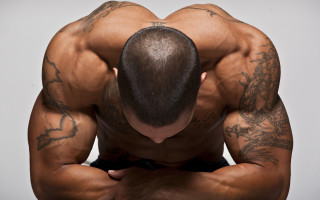 Bald man tattooed muscular sitting - he free wallpaper