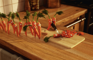 Cuttingboard carrots knife faces 3d - a cutting board free wallpaper
