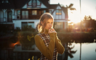 Woman house lake autumn bokeh - christabel dennison free wallpaper