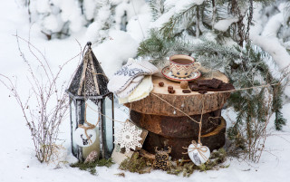 Tea pot candle stump snow - akseli gallenkallela free wallpaper