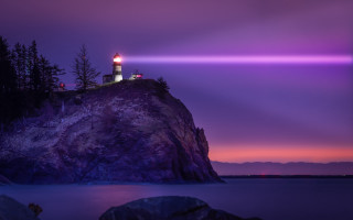 Lighthouse rock purple sky purple - a rock free wallpaper