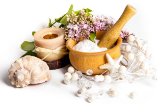 Wooden bowl sea salt candle - a wooden bowl free wallpaper