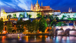 City river bridge night cityscape - a river and a bridge free wallpaper for desktop