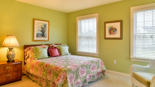 Bedroom lamp vase blinds arts - blind free wallpaper