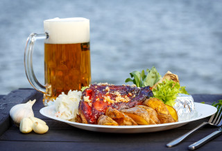 German romanticism food beer water - a fork and knife free wallpaper