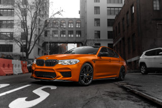 Orange bmw city street 3d - synchromism free wallpaper