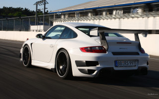 White sports car race track 12 - pearlescent free wallpaper