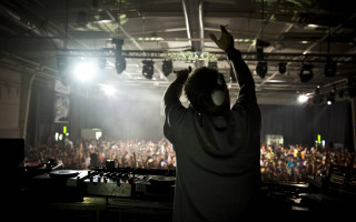 Dj large room people lights - free other wallpaper for desktop