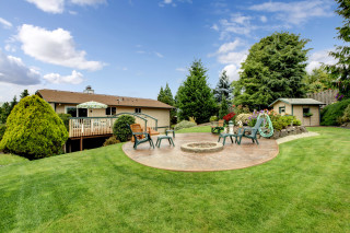 Backyard firepit deck chairs table - wide angle len free wallpaper